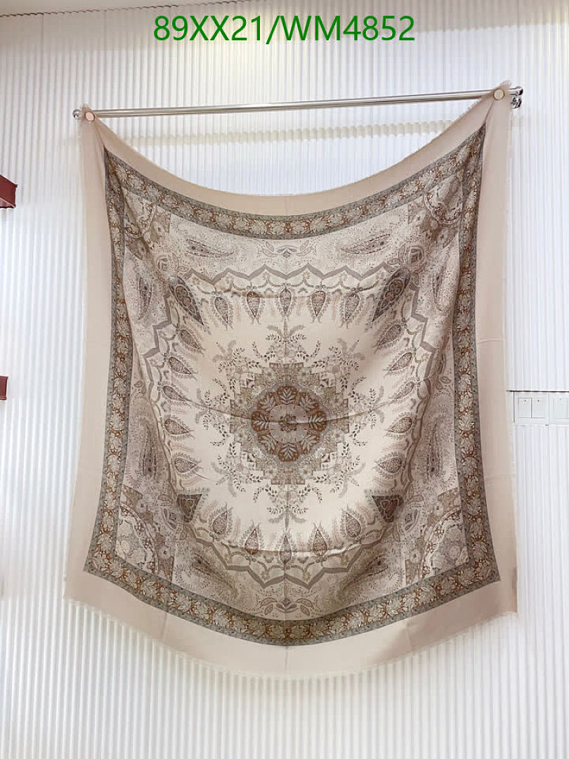 Loro Piana-Scarf Code: WM4852 $: 89USD