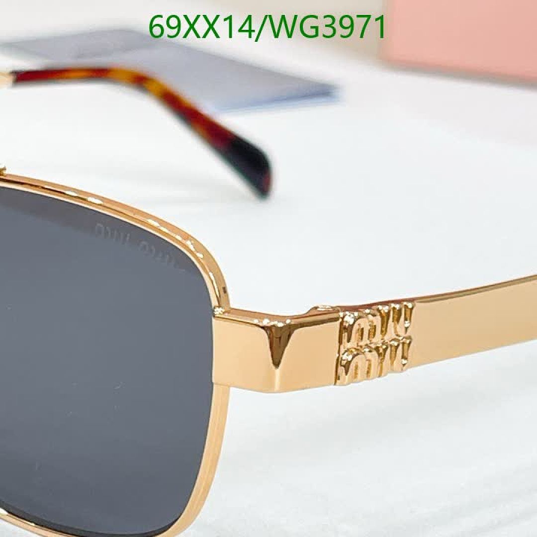 Miu Miu-Glasses Code: WG3971 $: 69USD