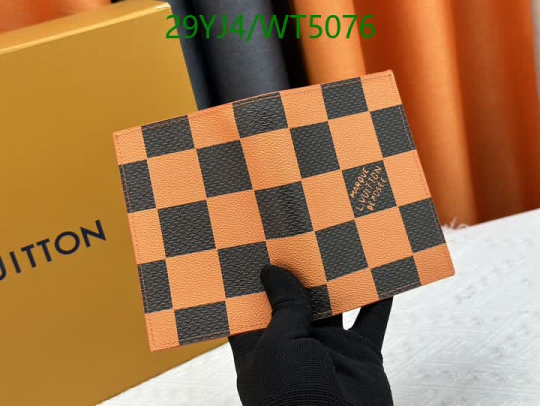 LV-Wallet-4A Quality Code: WT5076 $: 29USD