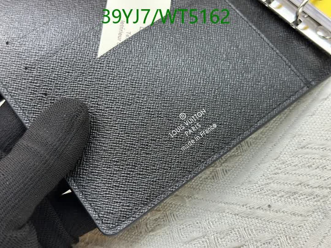 LV-Wallet-4A Quality Code: WT5162 $: 39USD