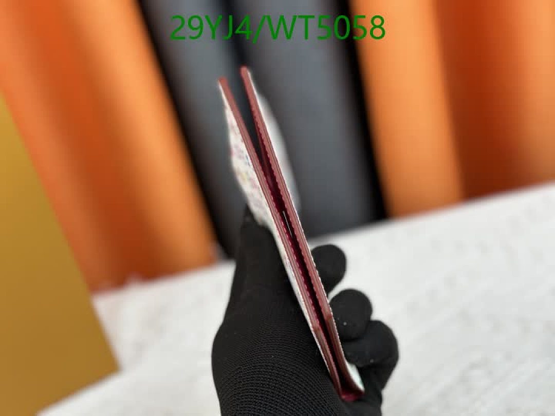 LV-Wallet-4A Quality Code: WT5058 $: 29USD