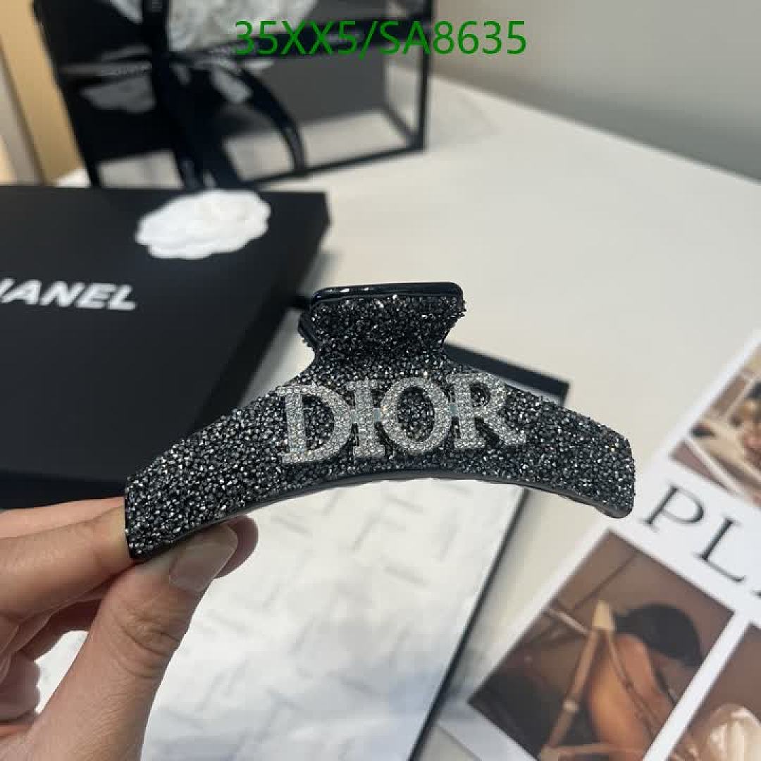 Dior-Headband Code: SA8635 $: 35USD