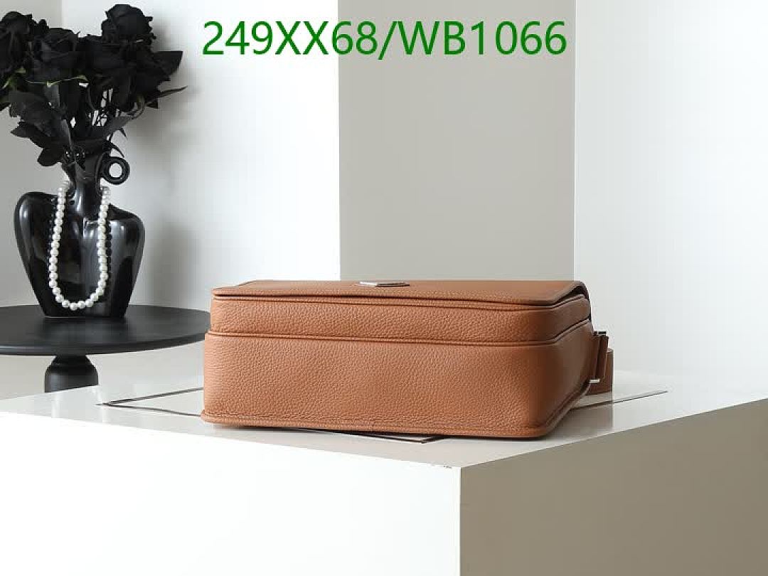 Prada-Bag-Mirror Quality Code: WB1066 $: 249USD