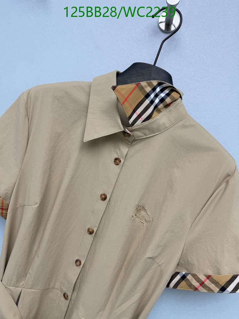 Burberry-Clothing Code: WC2239 $: 125USD