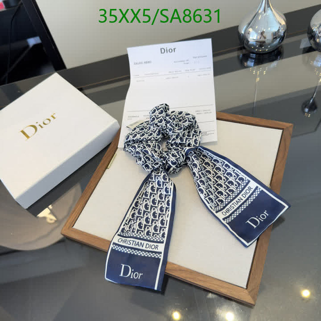 Dior-Headband Code: SA8631 $: 35USD