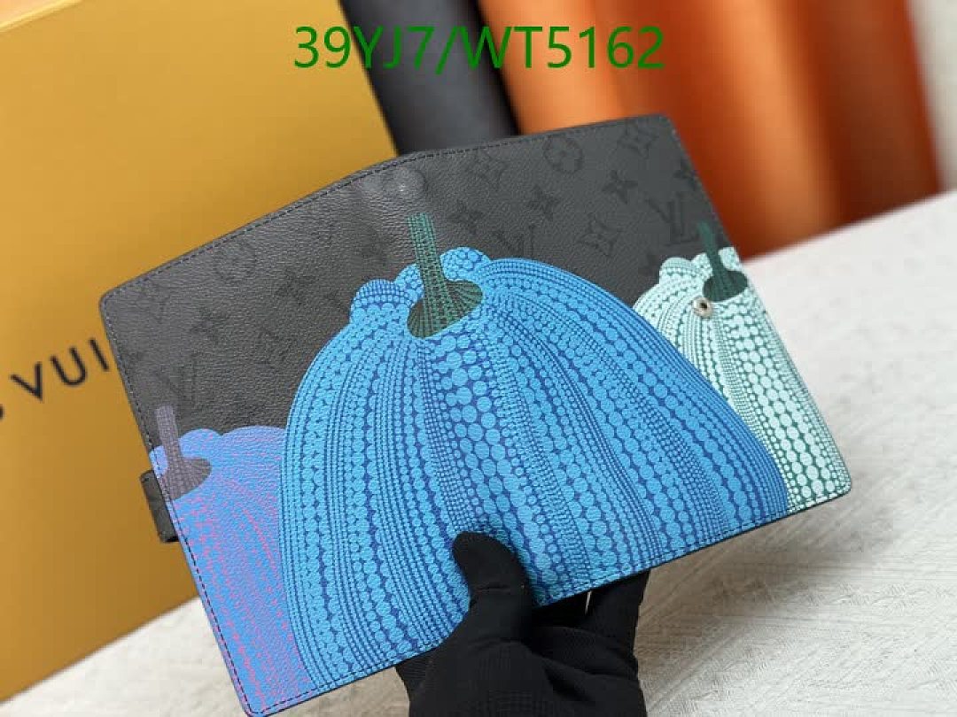 LV-Wallet-4A Quality Code: WT5162 $: 39USD