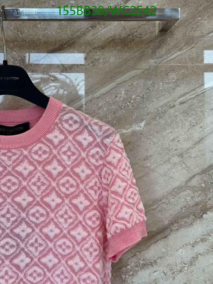 LV-Clothing Code: WC2542 $: 155USD