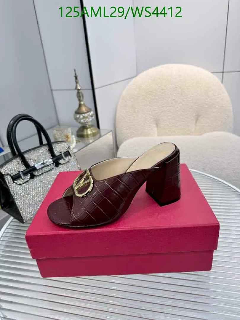 Valentino-Women Shoes Code: WS4412 $: 125USD