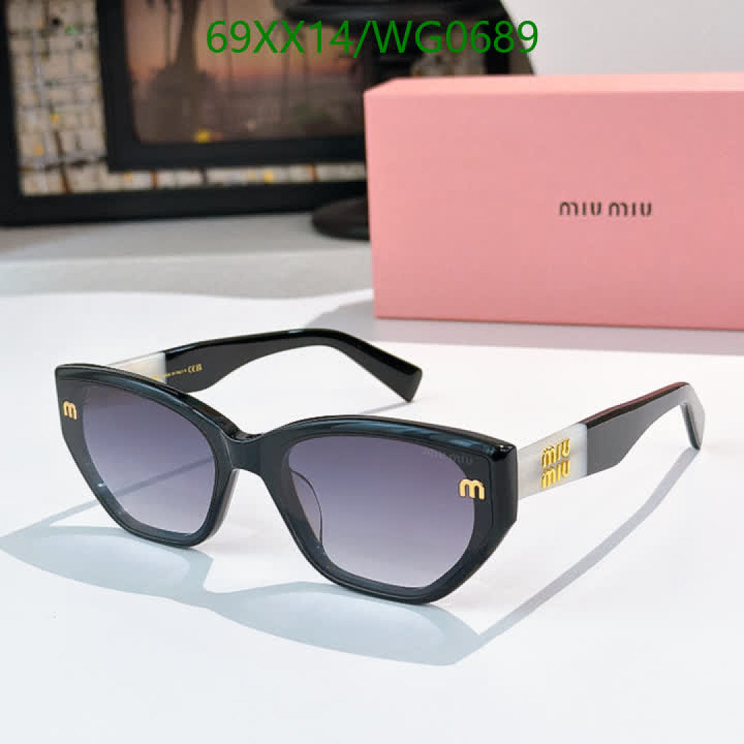 Miu Miu-Glasses Code: WG0689 $: 69USD