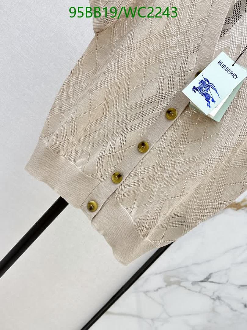 Burberry-Clothing Code: WC2243 $: 95USD