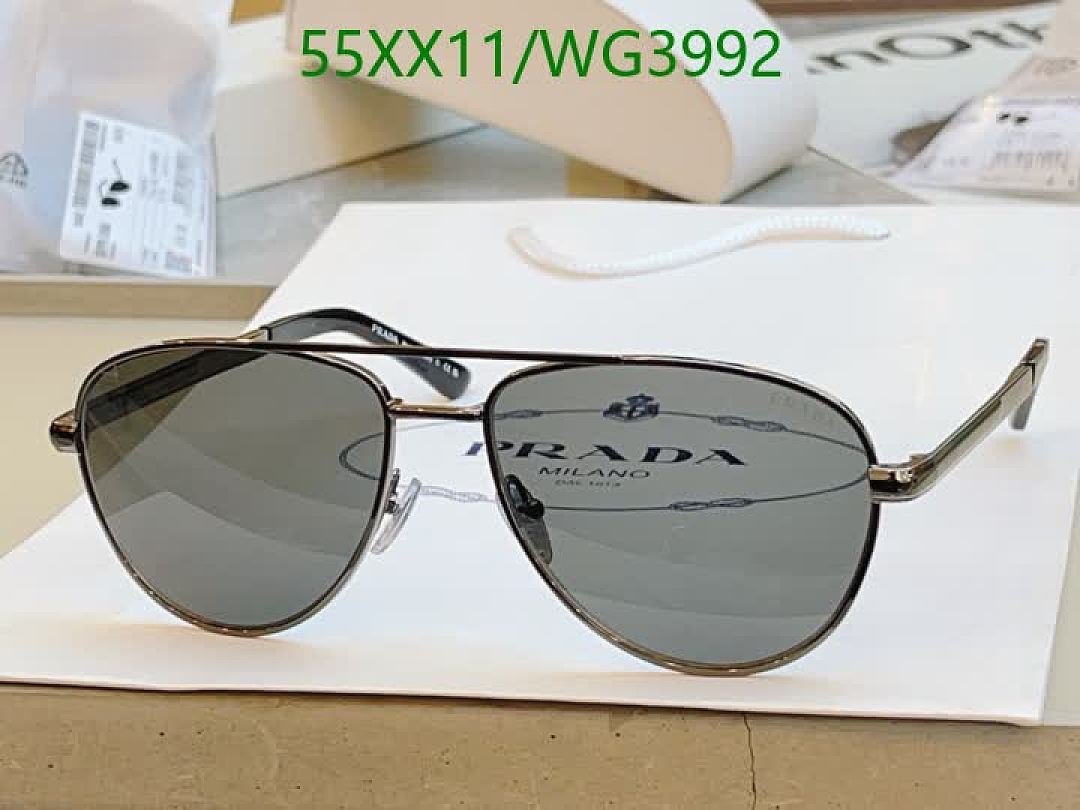Prada-Glasses Code: WG3992 $: 55USD