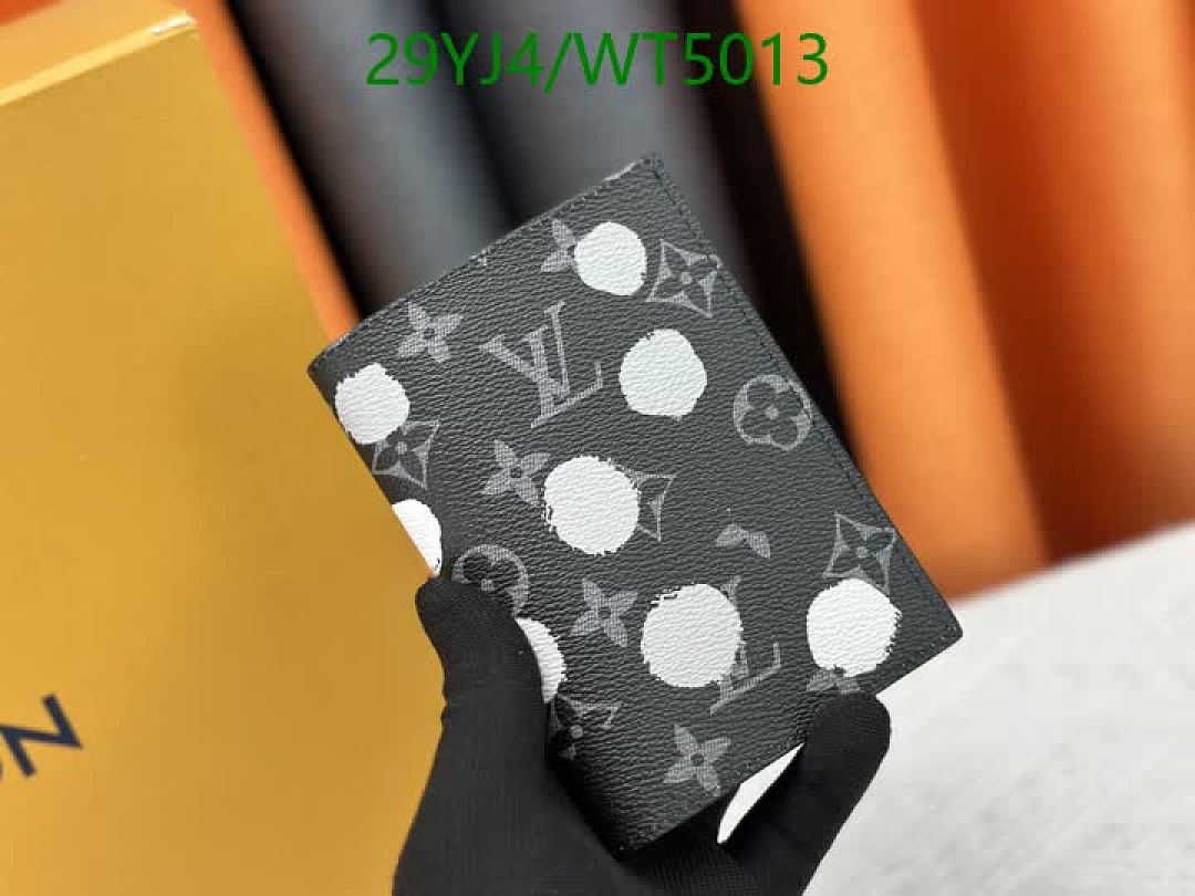 LV-Wallet-4A Quality Code: WT5013 $: 29USD