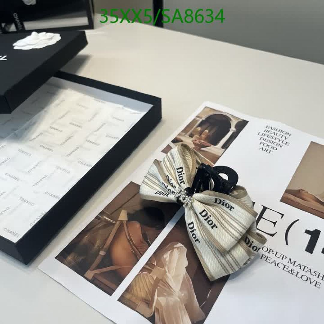 Dior-Headband Code: SA8634 $: 35USD