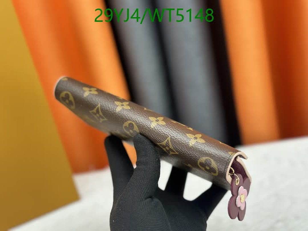 LV-Wallet-4A Quality Code: WT5148 $: 29USD