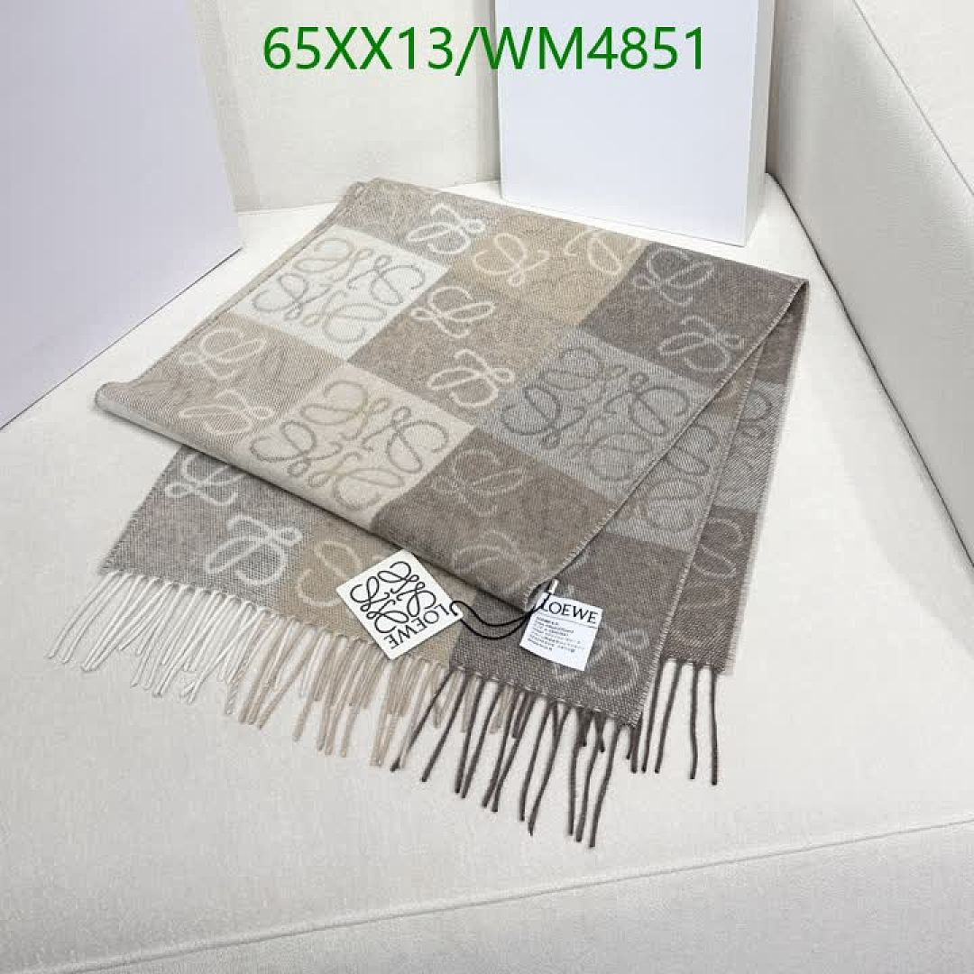 Loewe-Scarf Code: WM4851 $: 65USD