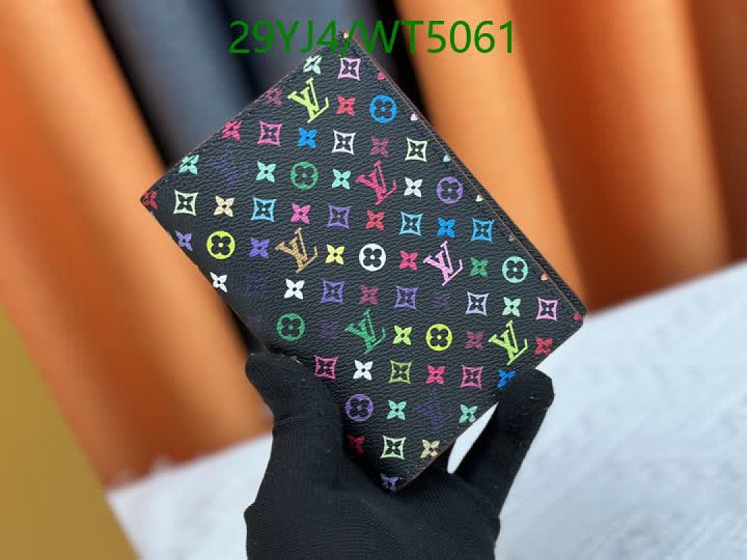 LV-Wallet-4A Quality Code: WT5061 $: 29USD