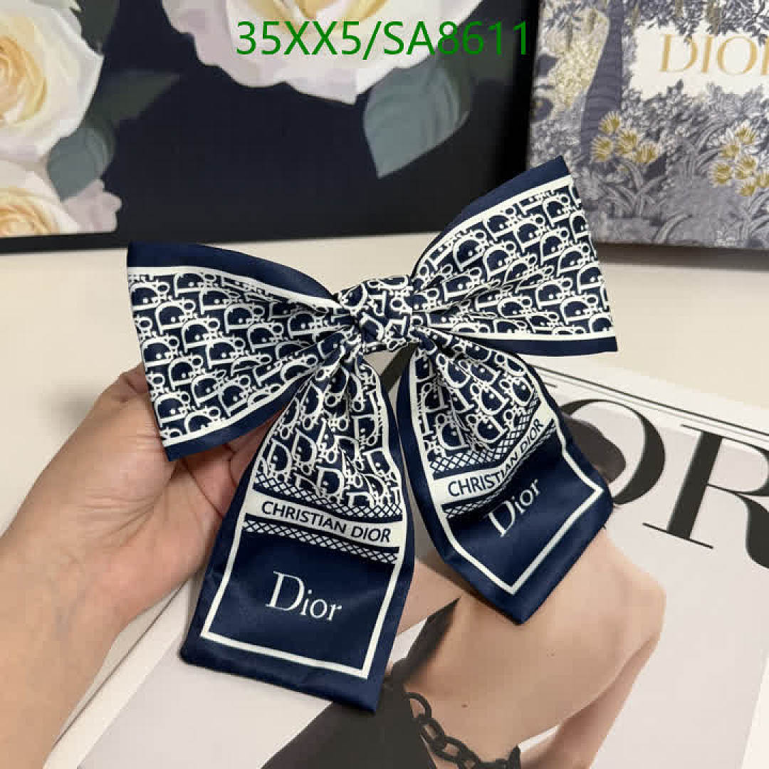 Dior-Headband Code: SA8611 $: 35USD