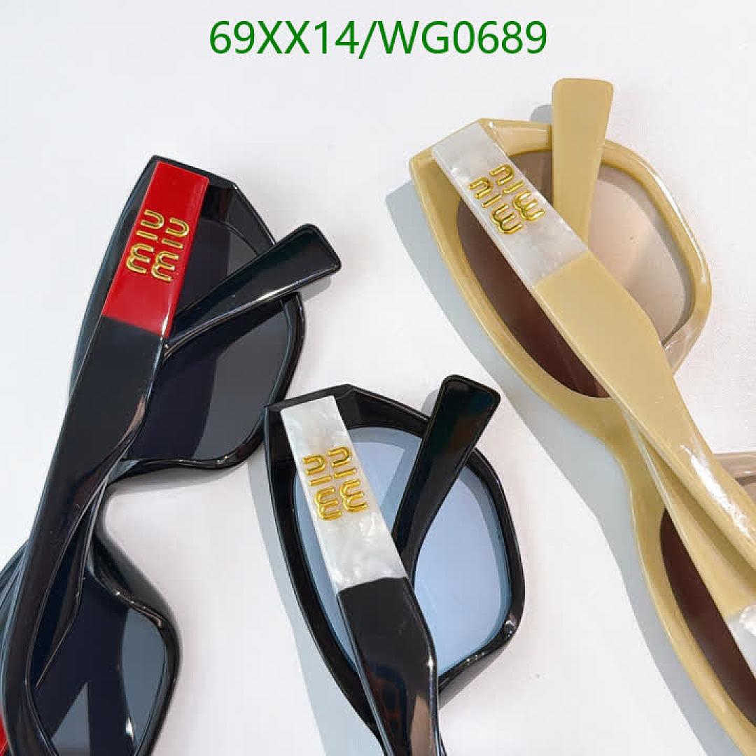 Miu Miu-Glasses Code: WG0689 $: 69USD