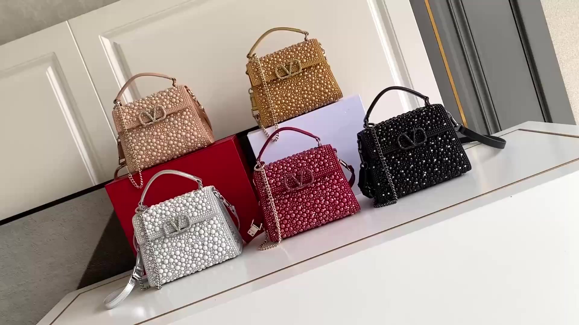 Valentino-Bag-4A Quality Code: WB4710 $: 119USD