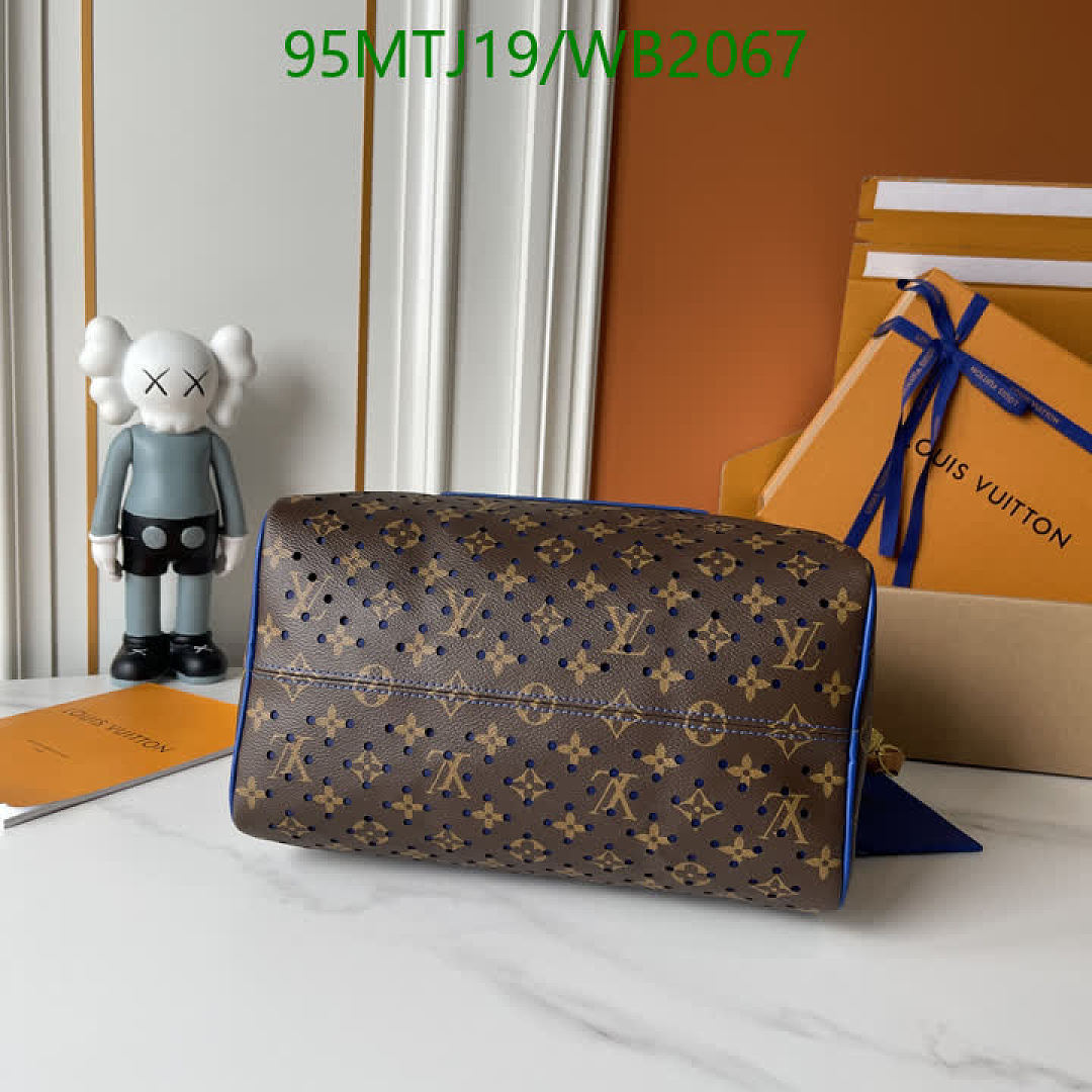LV-Bag-4A Quality Code: WB2067 $: 95USD