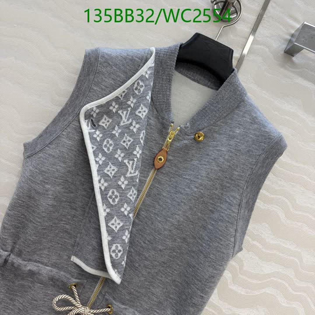 LV-Clothing Code: WC2554 $: 135USD