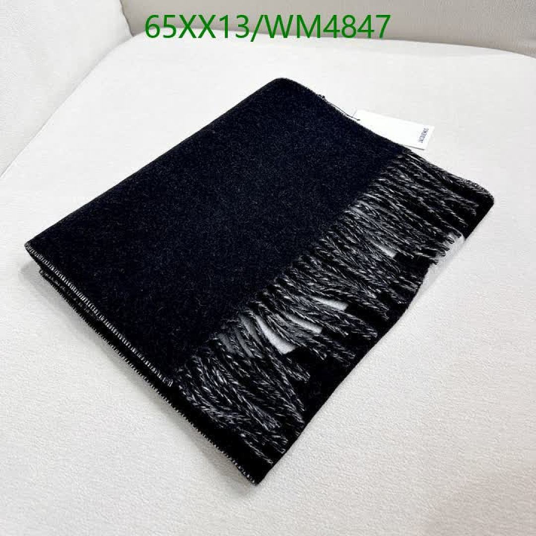 Jacquemus-Scarf Code: WM4847 $: 65USD