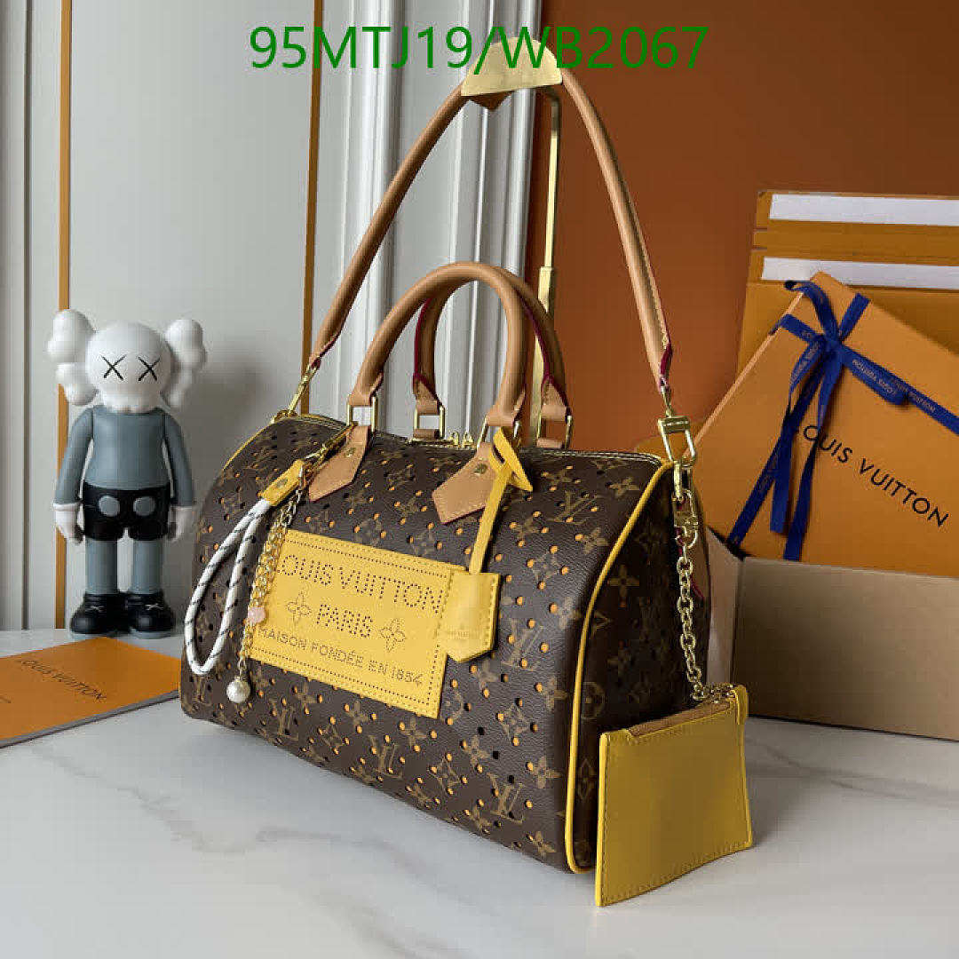 LV-Bag-4A Quality Code: WB2067 $: 95USD