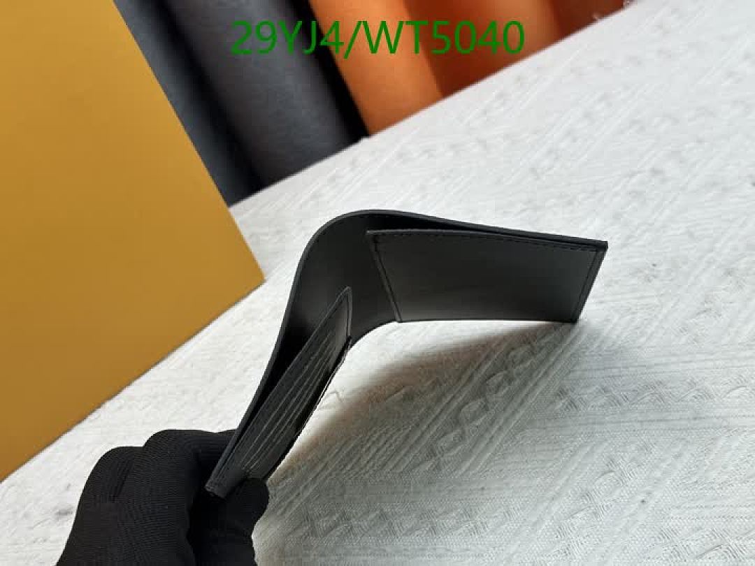 LV-Wallet-4A Quality Code: WT5040 $: 29USD