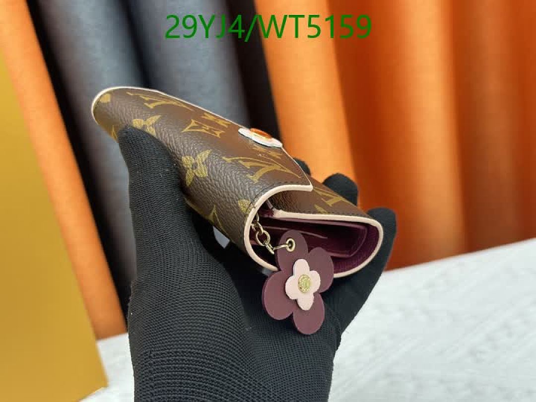 LV-Wallet-4A Quality Code: WT5159 $: 29USD