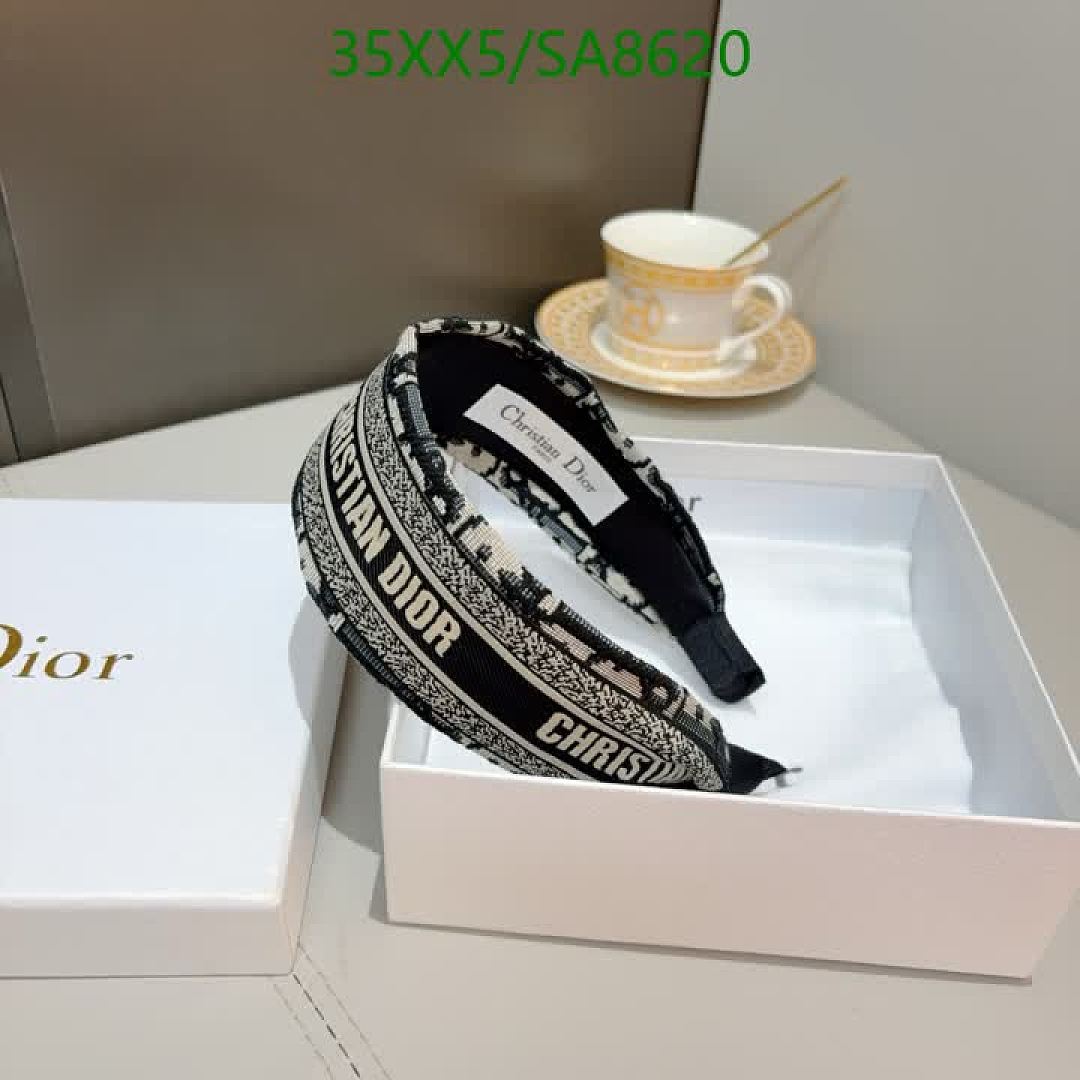 Dior-Headband Code: SA8620 $: 35USD