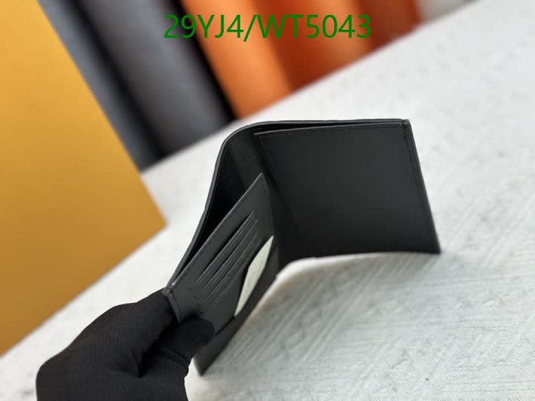 LV-Wallet-4A Quality Code: WT5043 $: 29USD