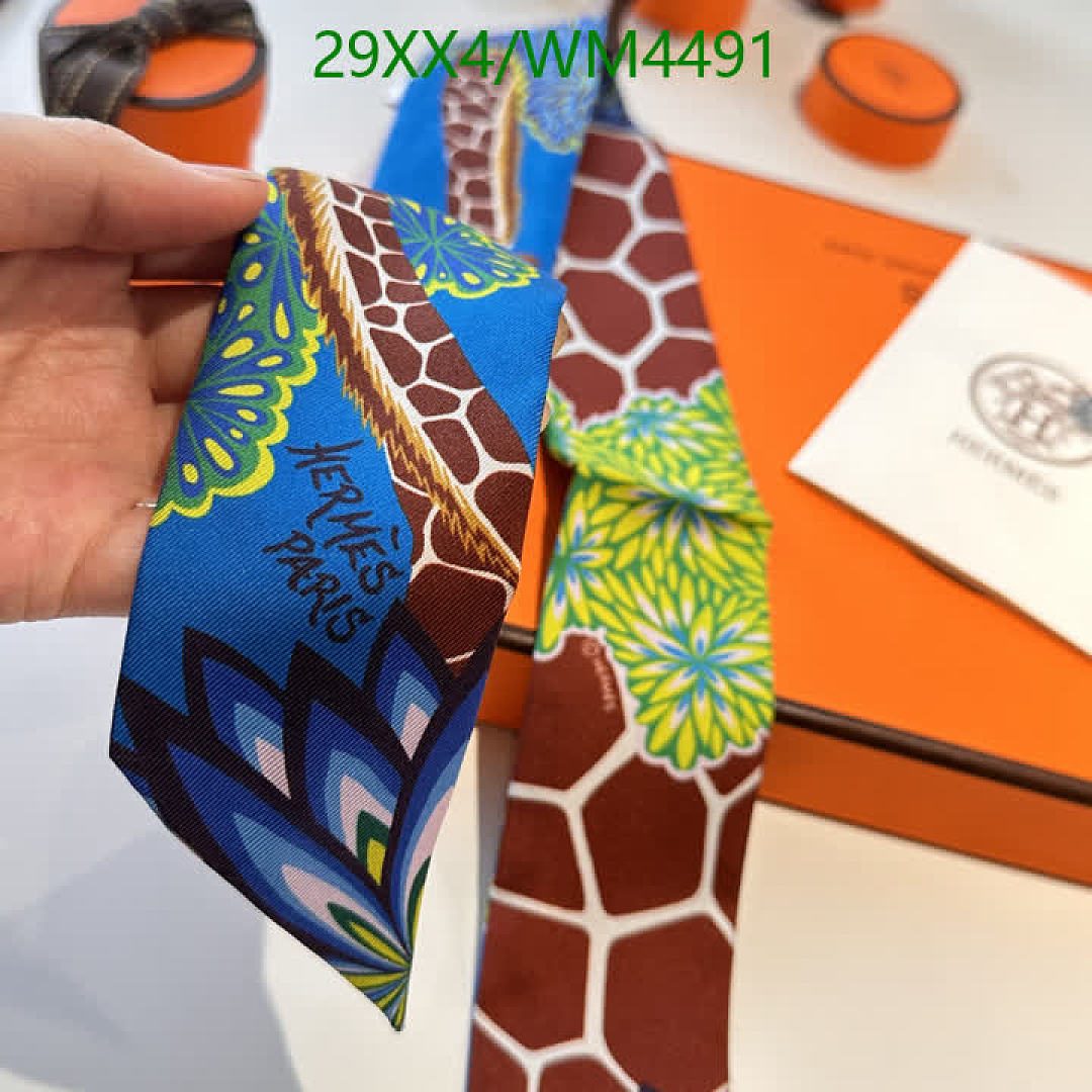 Hermes-Scarf Code: WM4491 $: 29USD