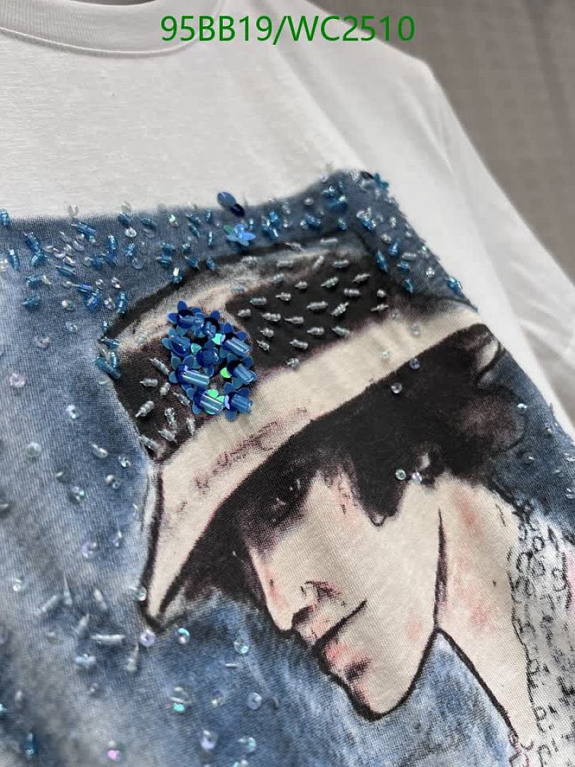 LV-Clothing Code: WC2510 $: 95USD