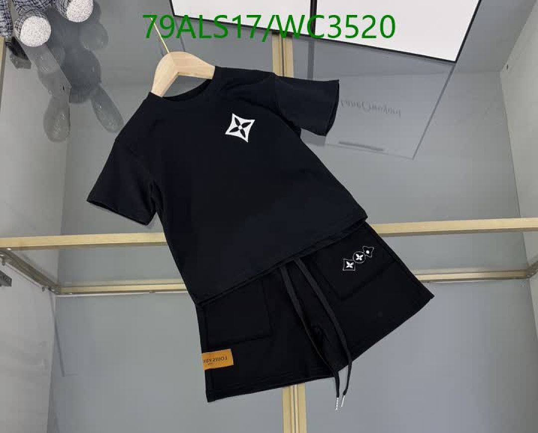 LV-Kids Clothing Code: WC3520 $: 79USD