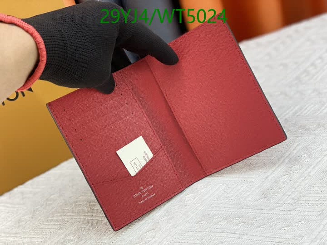 LV-Wallet-4A Quality Code: WT5024 $: 29USD
