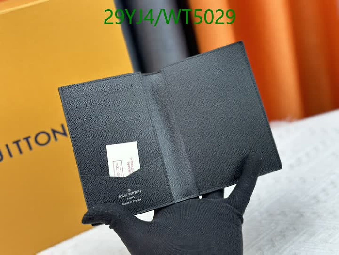 LV-Wallet-4A Quality Code: WT5029 $: 29USD