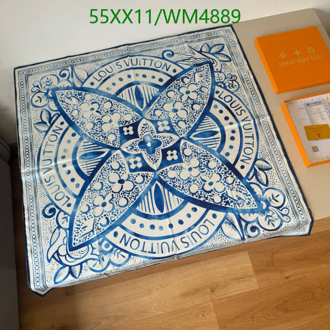 LV-Scarf Code: WM4889 $: 55USD