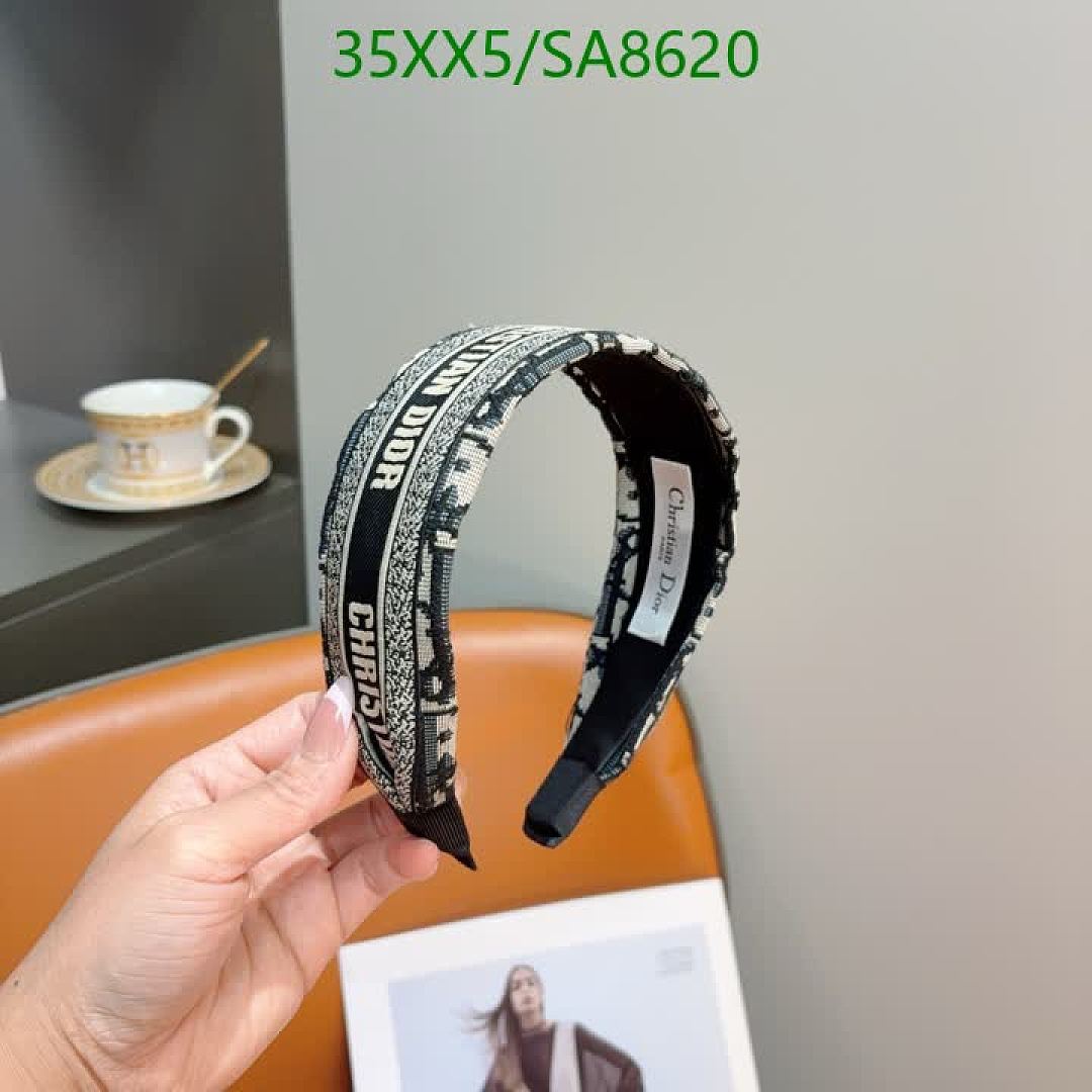 Dior-Headband Code: SA8620 $: 35USD