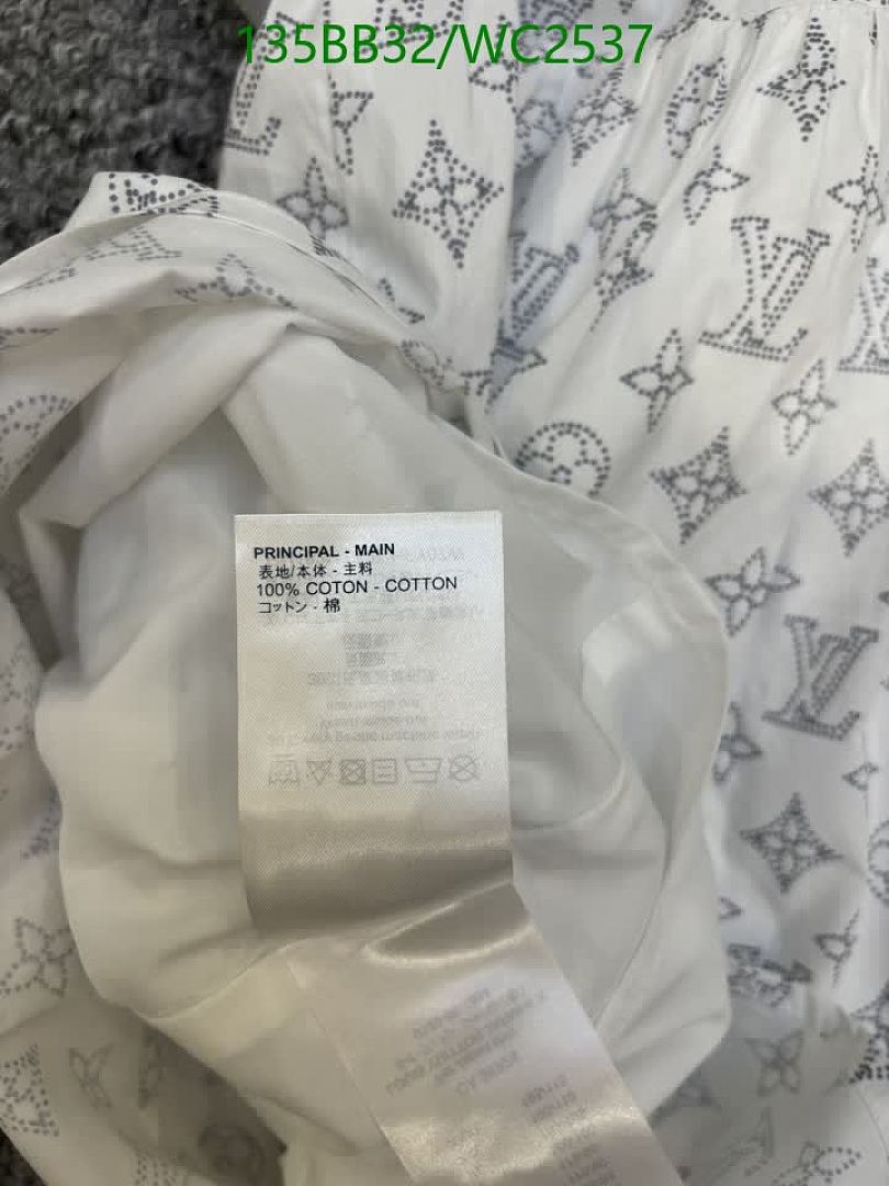 LV-Clothing Code: WC2537 $: 135USD