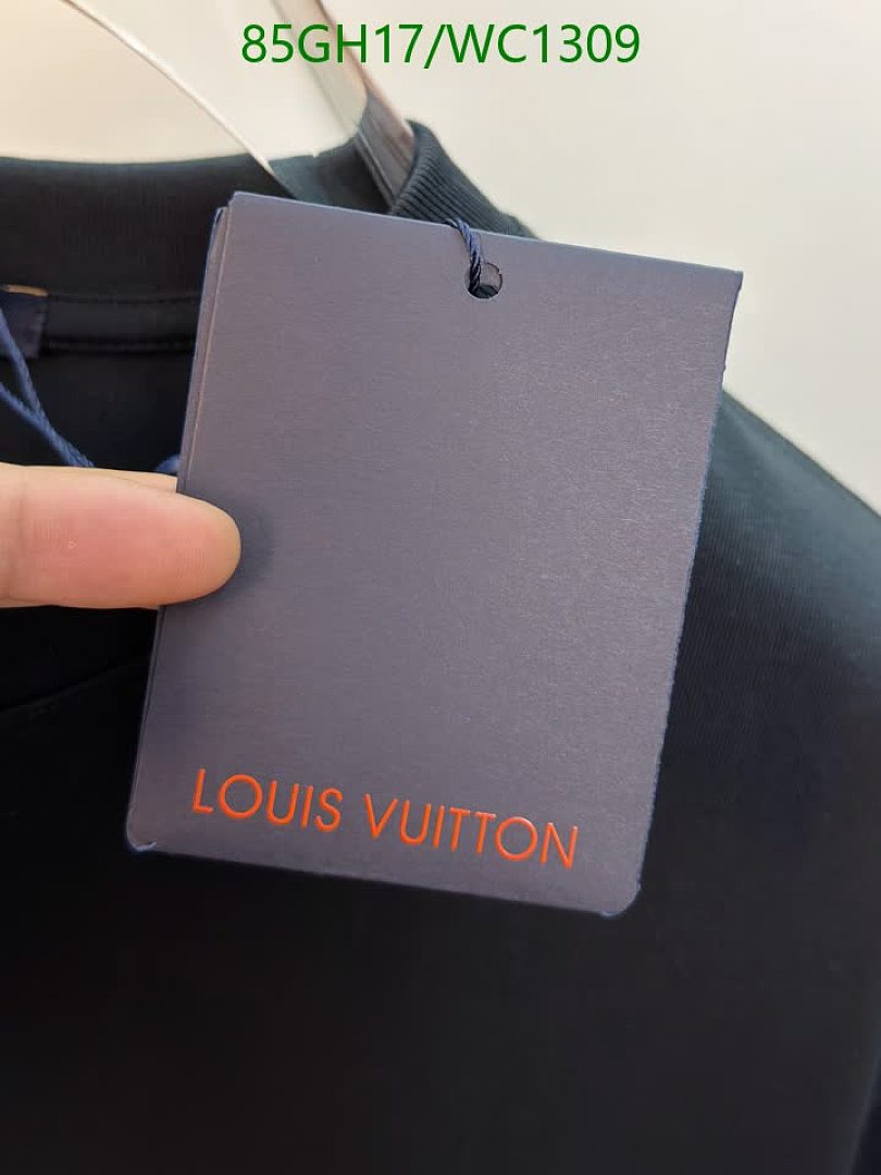 LV-Clothing Code: WC1309 $: 85USD