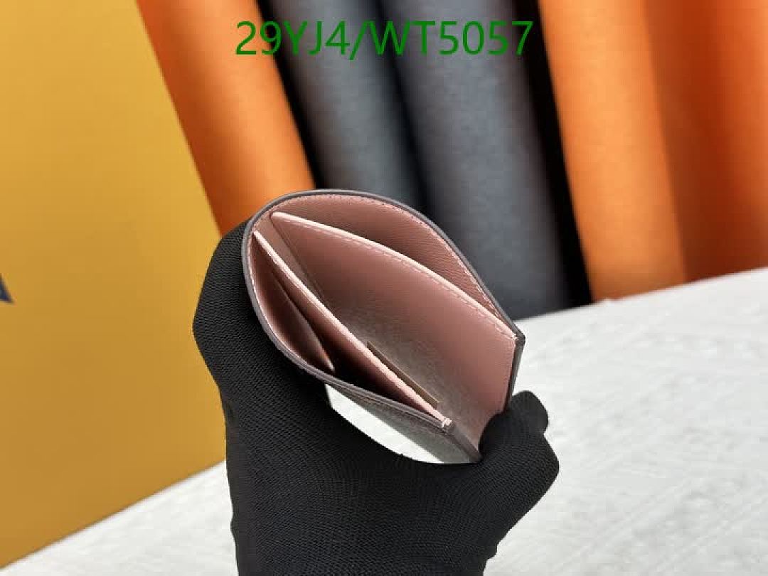 LV-Wallet-4A Quality Code: WT5057 $: 29USD