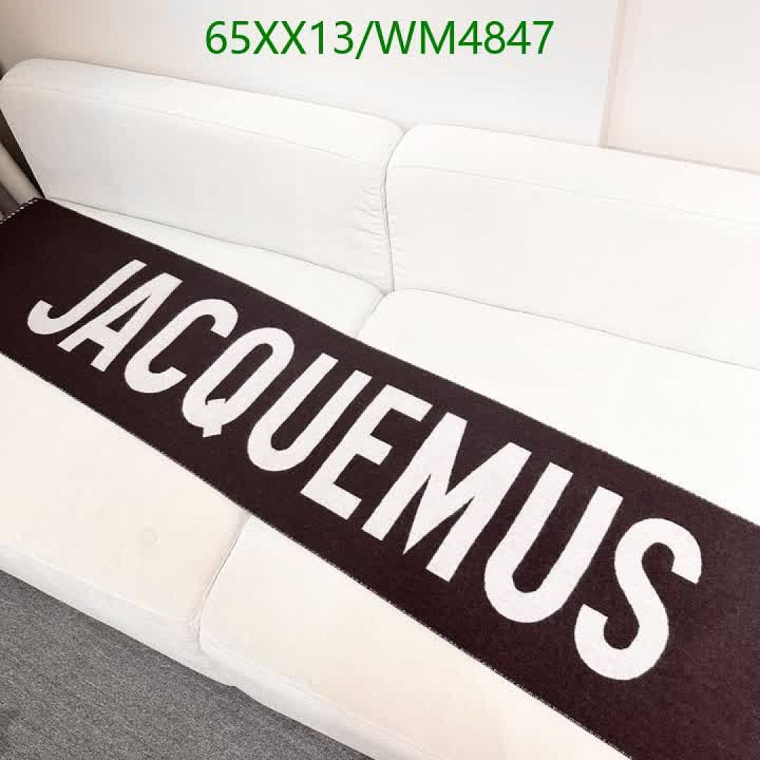 Jacquemus-Scarf Code: WM4847 $: 65USD
