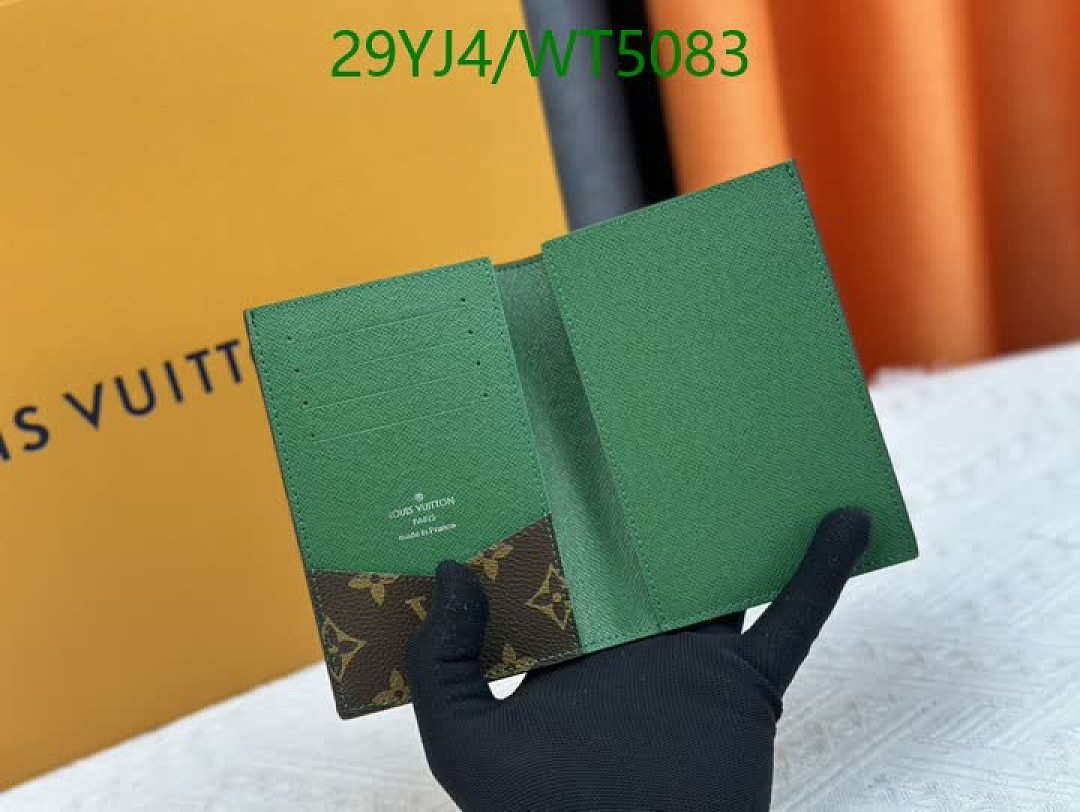 LV-Wallet-4A Quality Code: WT5083 $: 29USD
