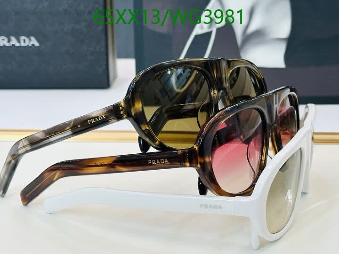 Prada-Glasses Code: WG3981 $: 65USD
