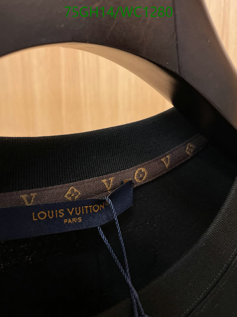 LV-Clothing Code: WC1280 $: 75USD