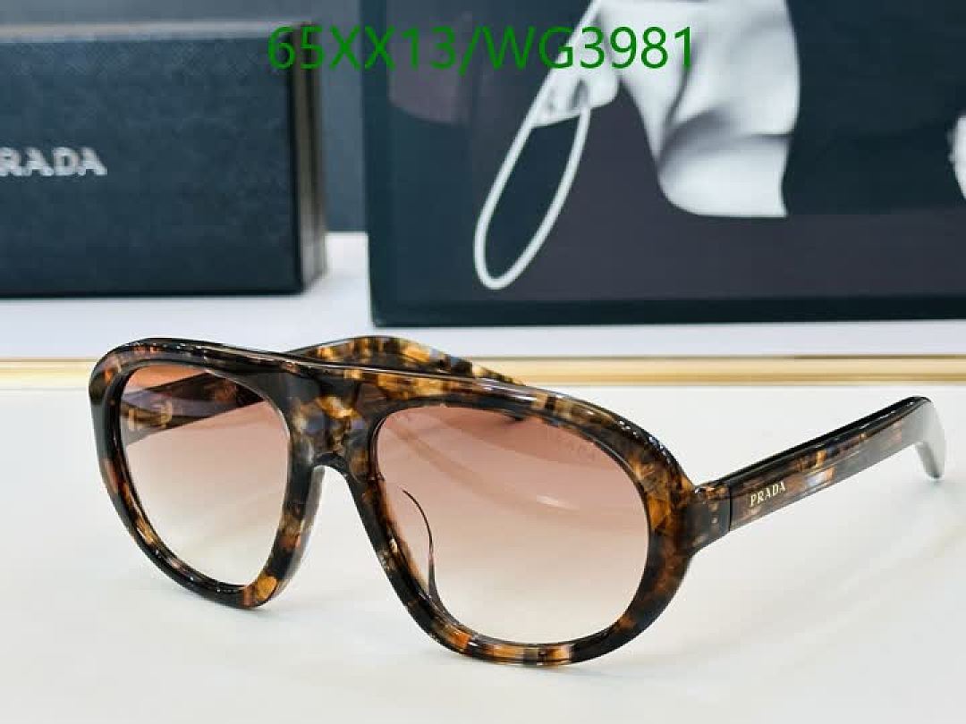 Prada-Glasses Code: WG3981 $: 65USD