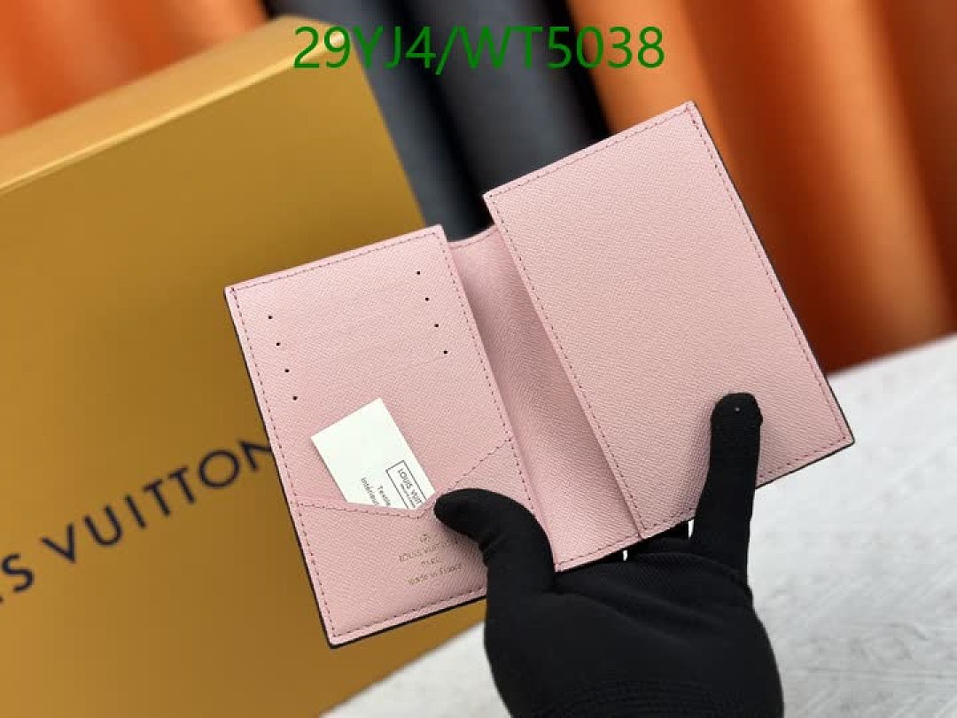 LV-Wallet-4A Quality Code: WT5038 $: 29USD