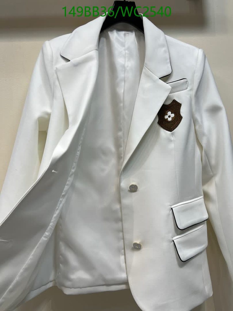 LV-Clothing Code: WC2540 $: 149USD