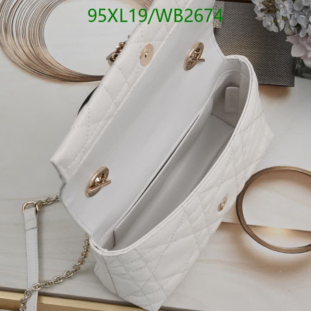 Dior-Bag-4A Quality Code: WB2674 $: 95USD