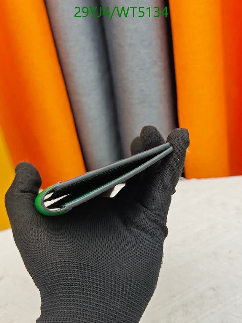 LV-Wallet-4A Quality Code: WT5134 $: 29USD